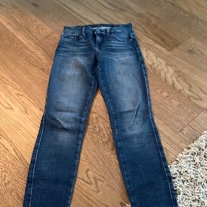 Guess Jeans